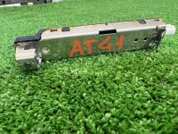 Audi / A6 / Антенна