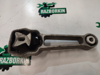 Volvo / S60 / Опора двигателя