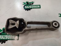 Volvo / S60 / Опора двигателя