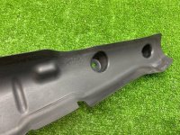 Audi / A5 / Пыльник крыла