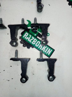 Audi / A5 / Петля двери