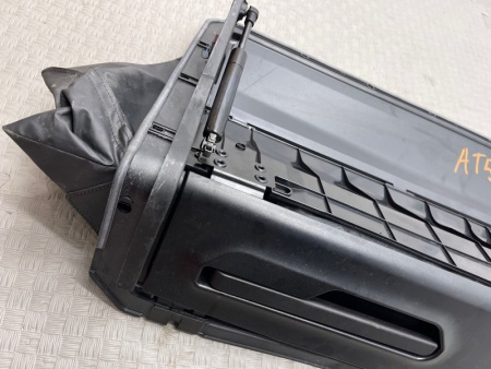 BMW / M6 / Отделение складного верха