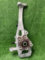 Audi / Q8 / Кулак поворотный