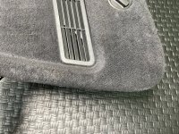 Audi / S5 / Обшивка багажника