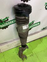 Audi / Q8 / Пневмостойка