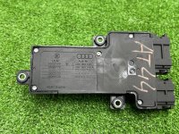 Audi / A4 / Блок управления сиденьем