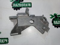 Mercedes-Benz / GLC 250d 4-matic / Кронштейн воздушного фильтра