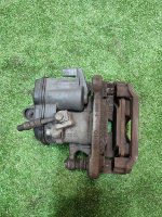 Audi / A5 / Суппорт тормозной