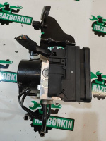 Volvo / XC60 / Блок ABS