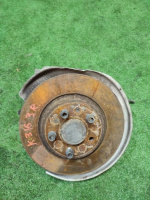 Audi / A6 / Кулак поворотный