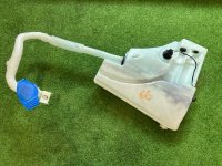 Volkswagen / Touareg / Бачок стеклоомывателя