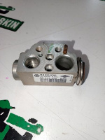 Audi / Q7 / Клапан кондиционера