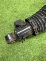 Audi / Q7 / Пневмостойка