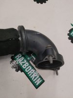 Audi / Q3 / Патрубок впускной системы