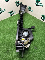Land Rover / Range Rover / Кронштейн полки багажника