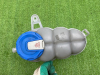 Audi / A4 / Бачок расширительный