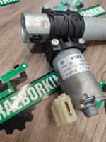 BMW / 5-Series / Моторчик регулировки сиденья