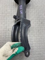 Volkswagen / Touareg / Стойка подвески