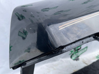 Mercedes-Benz / 300E / Крыло