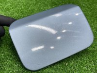 Mercedes-Benz / 190e / Крышка лючка бензобака