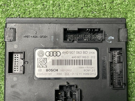 Audi / A8l / Блок комфорта