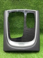 BMW / 7-Series / Декоративная накладка центральной консоли