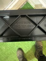 Volkswagen / Touareg / Дефлектор радиатора Volkswagen / Touareg / Дефлектор радиатора