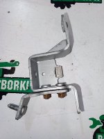 Mercedes-Benz / GLC 250d 4-matic / Кронштейн