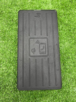 Audi / A6 / Беспроводная зарядка