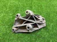 BMW / X5 / Опора двигателя