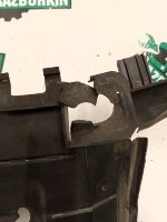 Audi / Q5 / Воздуховод радиатора