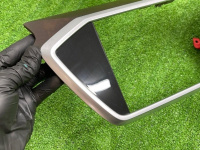 Audi / A6 / Декоративная накладка торпедо