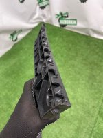 Audi / A6 / Направляющая бампера