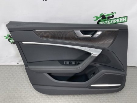 Audi / A6 / Обшивка двери