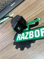 BMW / 5-Series / Кнопка аварийной сигнализации