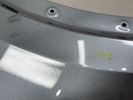 Audi / SQ8 / Крыло