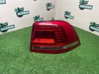 Volkswagen / Touareg / Фонарь задний в крыло