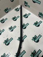 BMW / X1 / Молдинг лобового стекла