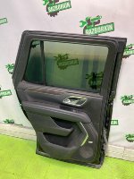 Chevrolet / Tahoe / Дверь боковая