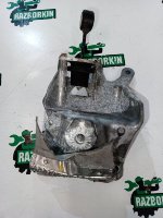 Volkswagen / Touareg / Кронштейн двигателя Volkswagen / Touareg / Кронштейн двигателя