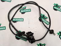 Volkswagen / Touareg / Провод положительного вывода