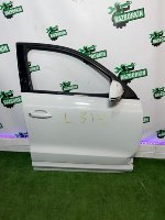 Audi / Q3 / Дверь боковая