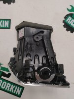 Audi / Q3 / Воздуховод