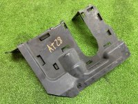 BMW / X5 / Кожух рулевой колонки