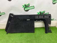 BMW / X5 / Обшивка багажника