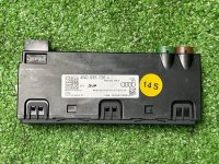Audi / A6 / USB Разъем
