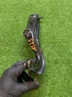 Chevrolet / Tahoe / Петля капота