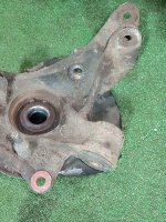 Volkswagen / Touareg / Кулак задний