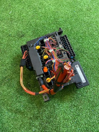 BMW / 1-Series / Блок предохранителей