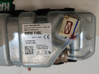 BMW / X1 / Подушка безопасности в колени